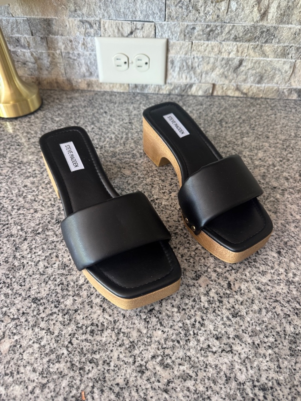 Steve Madden Black Slide Mule with Wood-Look Block Heel - Size 8 - NWT